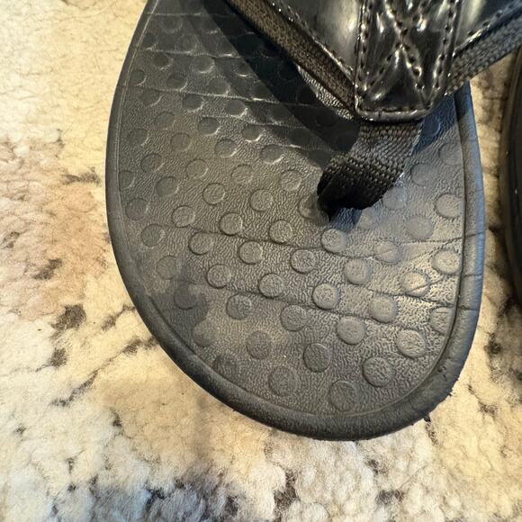 Vionic Black Leather Trimmed Flip Flop Sandals Orthotic Comfort Women's Size 9.5 - Picture 2 of 6